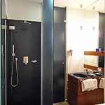 California Hotel