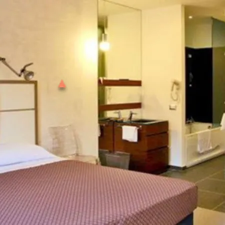 California Hotell 3*