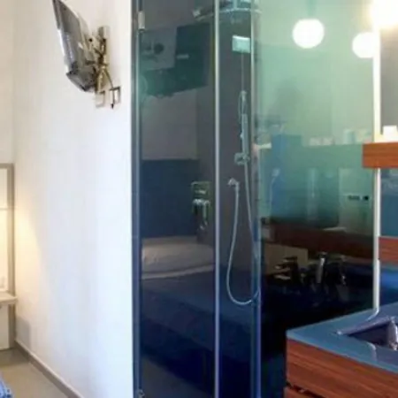 California Hotell 3*