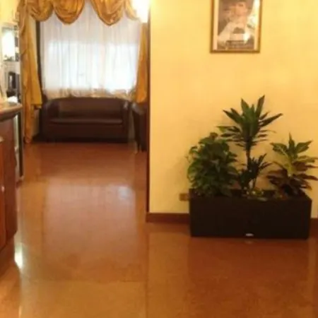 Отель California 3*
