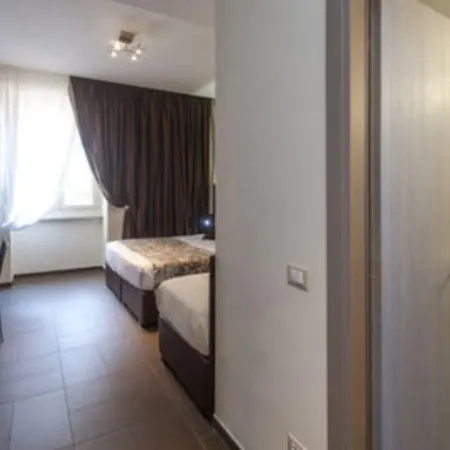 Hotel California Roma