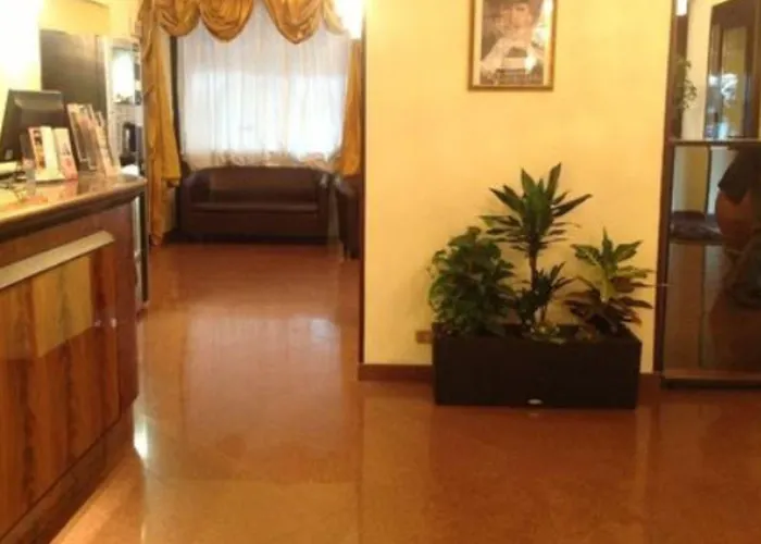 מלון California 3*