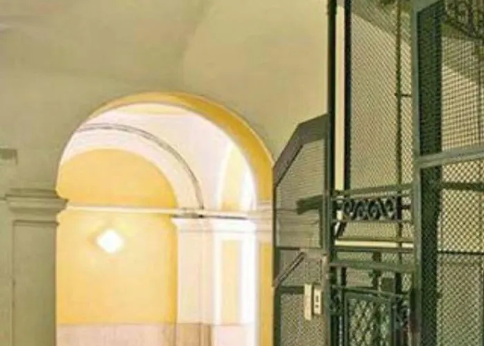 California מלון 3*