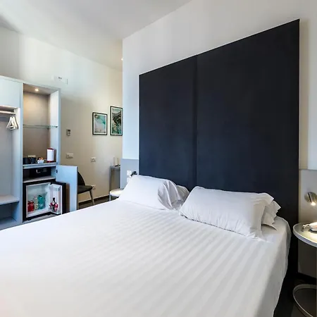 Hotel California Rome
